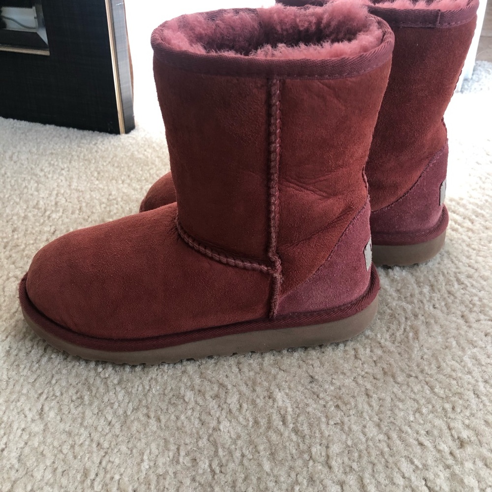 Kid Ugg With Box - image 3